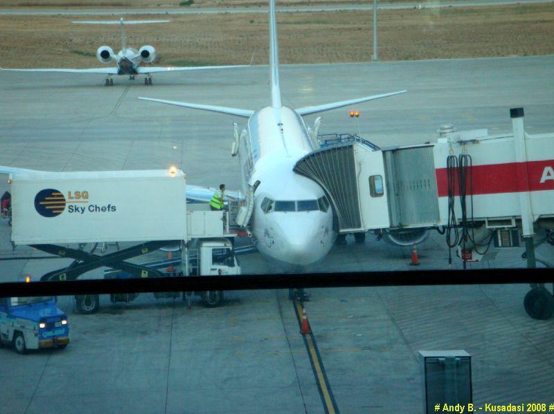 Aeroport Izmir (7).JPG